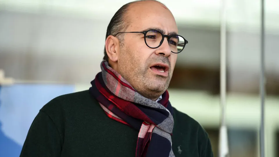 TAP? Ministro Pinto Luz diz estar "absolutamente tranquilo"