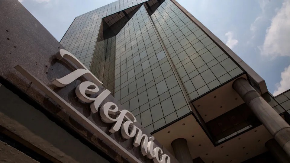 Telefónica pretende despedimento coletivo de mais de 5.000