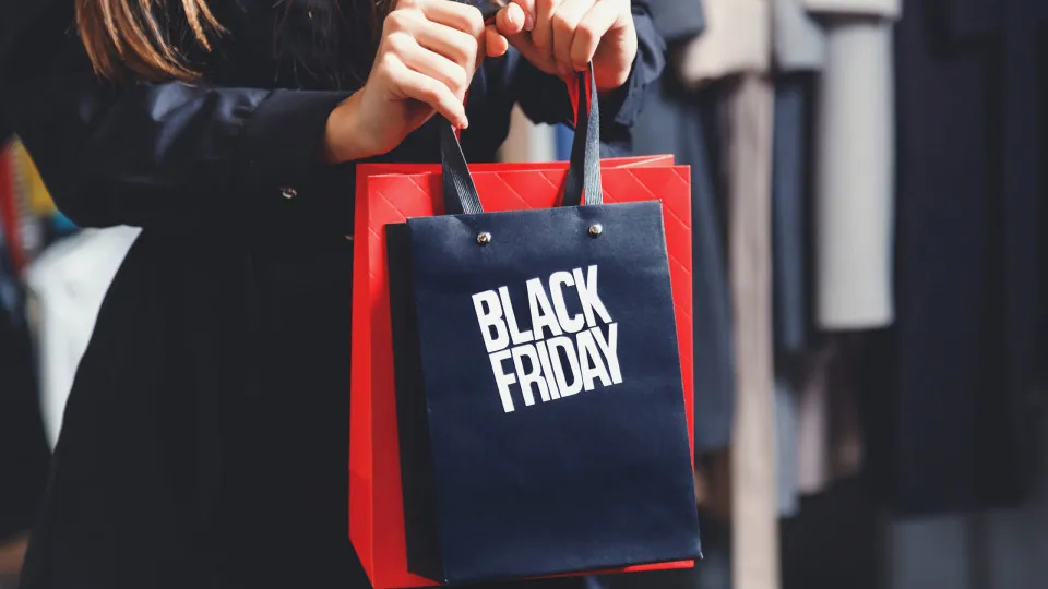 Tome nota: Sete dicas para não ser enganado na Black Friday