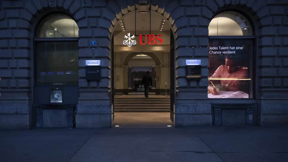 UBS otimista com crescimento em 2026 e prevê valorização de