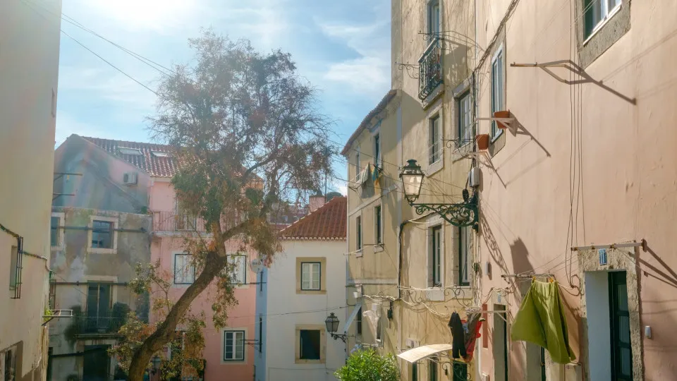 Vem aí um plano para responder à crise na habitação. Isto é