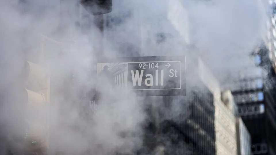 Wall Street fecha em baixa afetada pelos resultados da