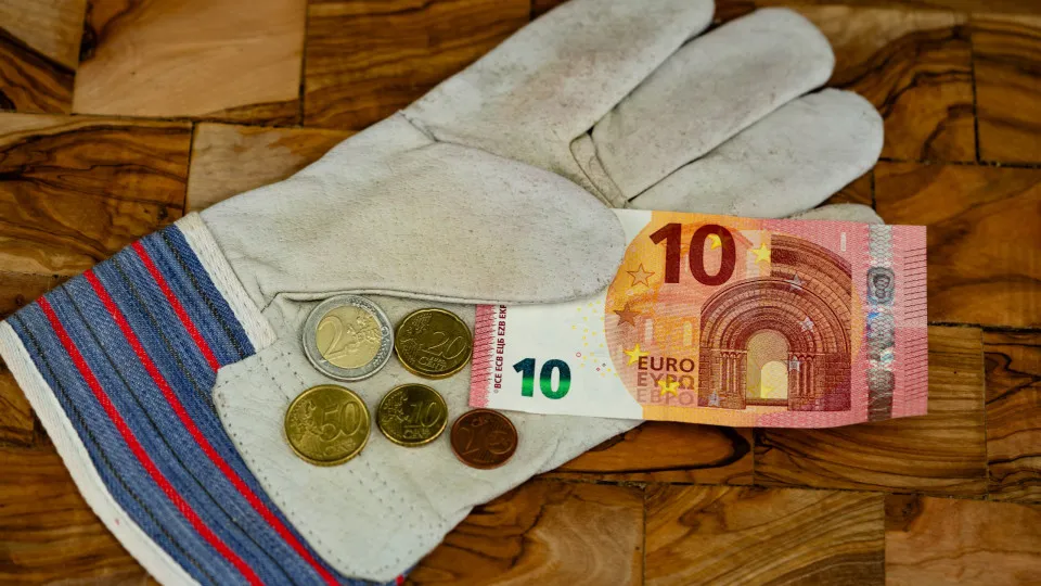 1.600€? Afinal, para onde caminha o salário mínimo nos