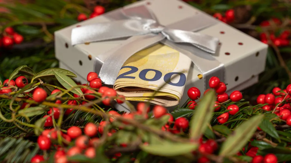 Atenção, patrões: Subsídio de Natal tem de ser pago até hoje