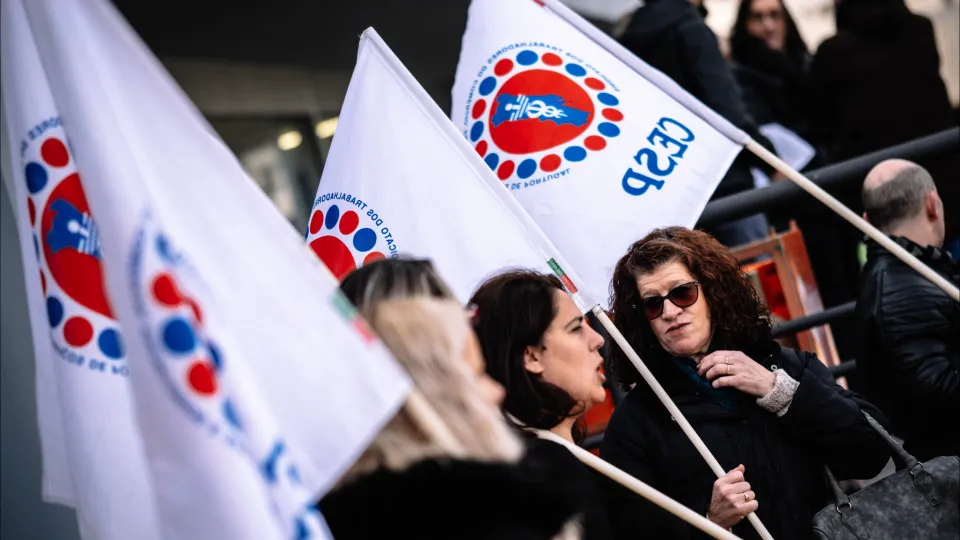 CESP avança com queixa-crime contra Sonae, empresa repudia