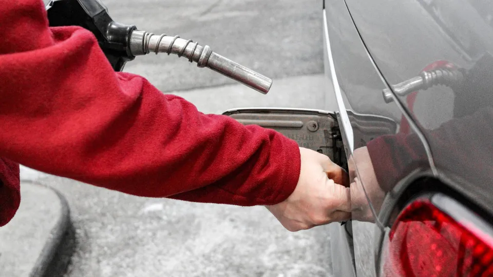 Combustíveis ficaram mais baratos? Eis o que aconteceu (há