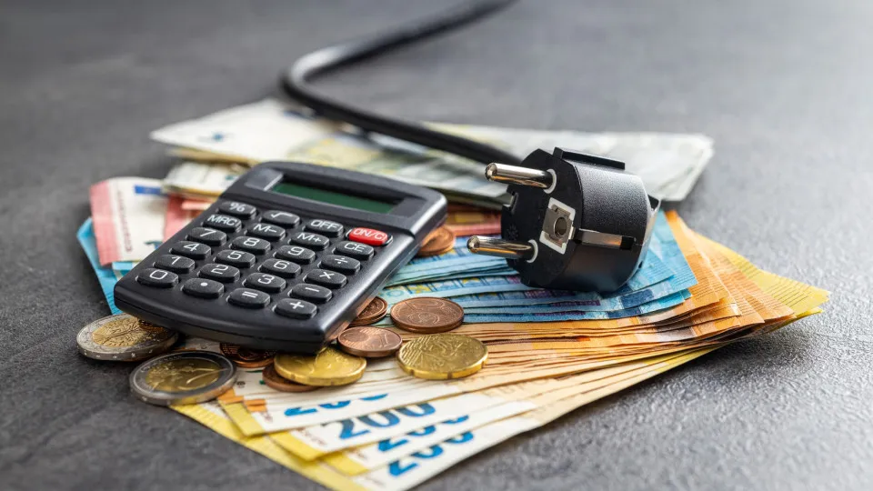 Consumo de energia primária recua 0,8% em 2024 para1.202