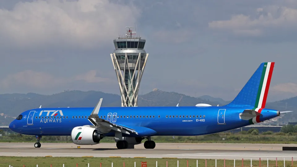 Dezenas de voos cancelados em Itália devido a greve dos