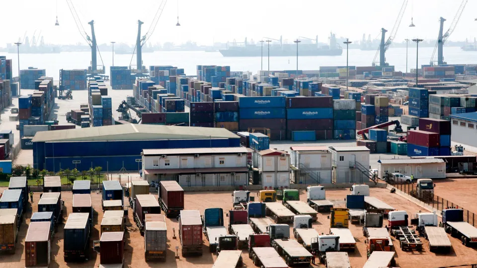 Economia angolana cresceu 1,82% no terceiro trimestre