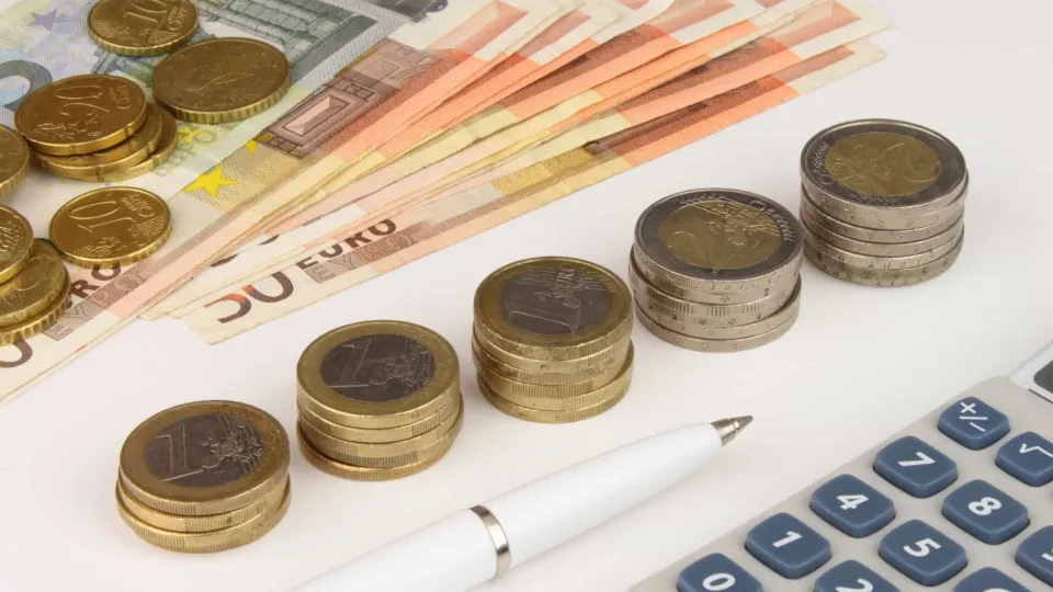 Empresas reportam novo agravamento dos custos de contexto em