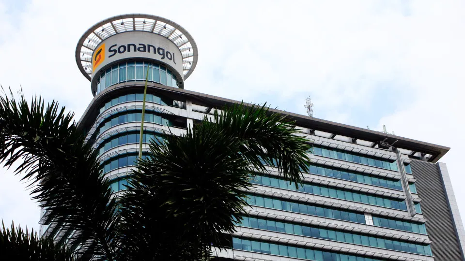 Estudo alerta para declínio estrutural da Sonangol e propõe