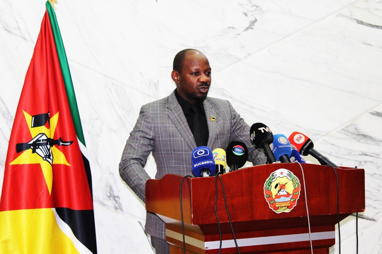 Executivo Vai Limitar Importações de Água Engarrafada,