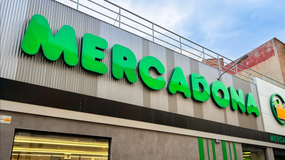 Mercadona acusado de discriminação e marcação de faltas