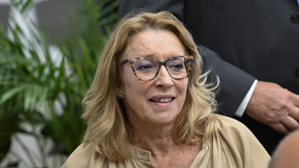 Ministra: Pacote laboral também contribui para salário
