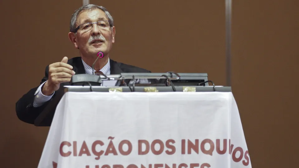 Morreu Romão Lavadinho, antigo presidente dos Inquilinos