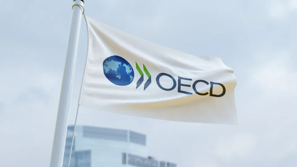 OCDE prevê aceleração do PIB em Portugal para 2,2% em 2026