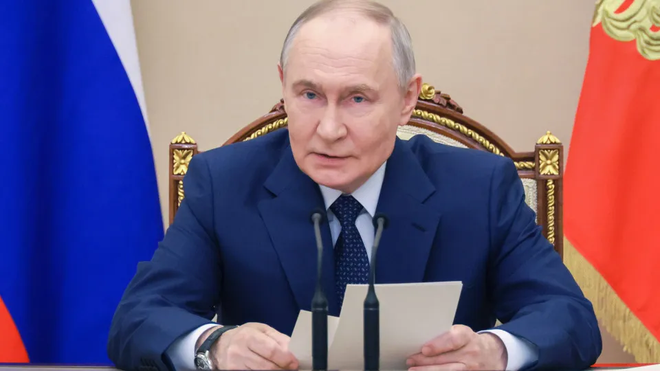 Parte dos funcionários russos deixam de declarar
