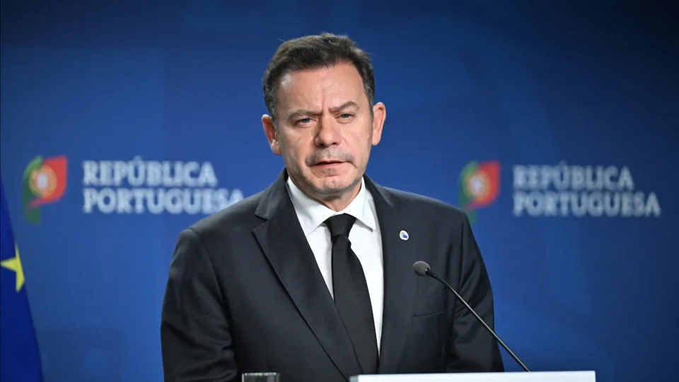 Reforma laboral? "Não é quando estamos à rasca que devemos