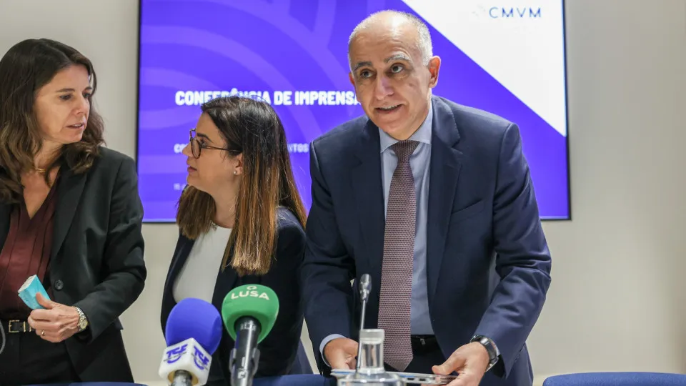 Retorno, custos e nível de risco: Há um novo comparador de