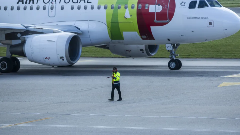 TAP? IAG aponta entraves a investimento sem controlo
