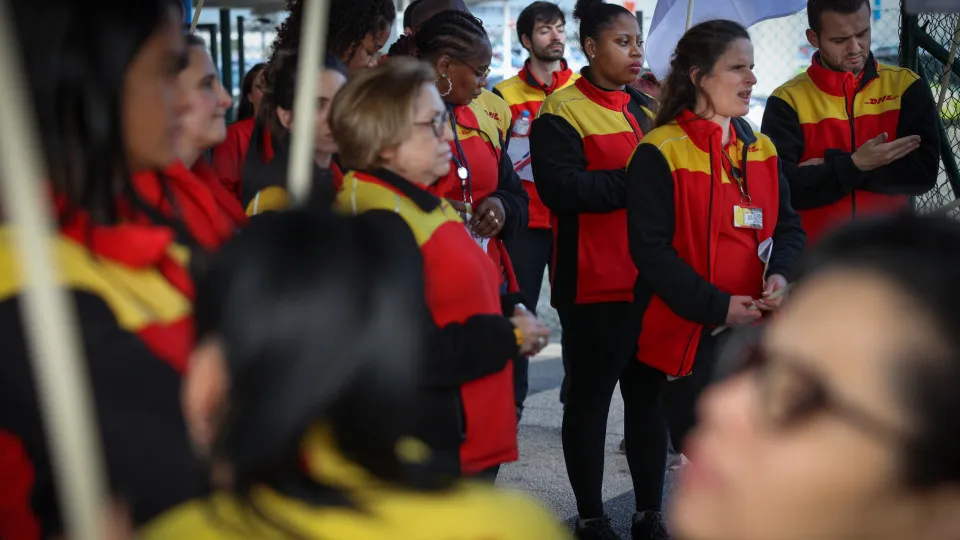 Trabalhadores da distribuição cumprem hoje greve e voltam a