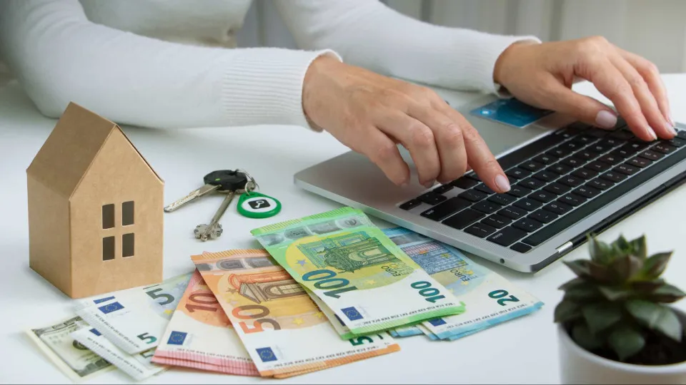 Atenção, este ano poderá pagar mais de IMI. Explicamos o