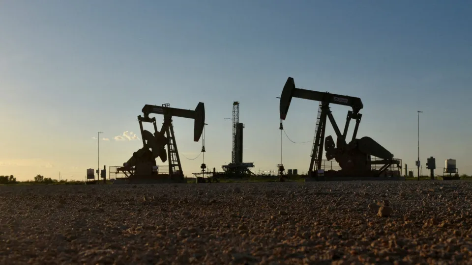 Cotação do Brent para entrega em março sobe 0,80% para 65,59