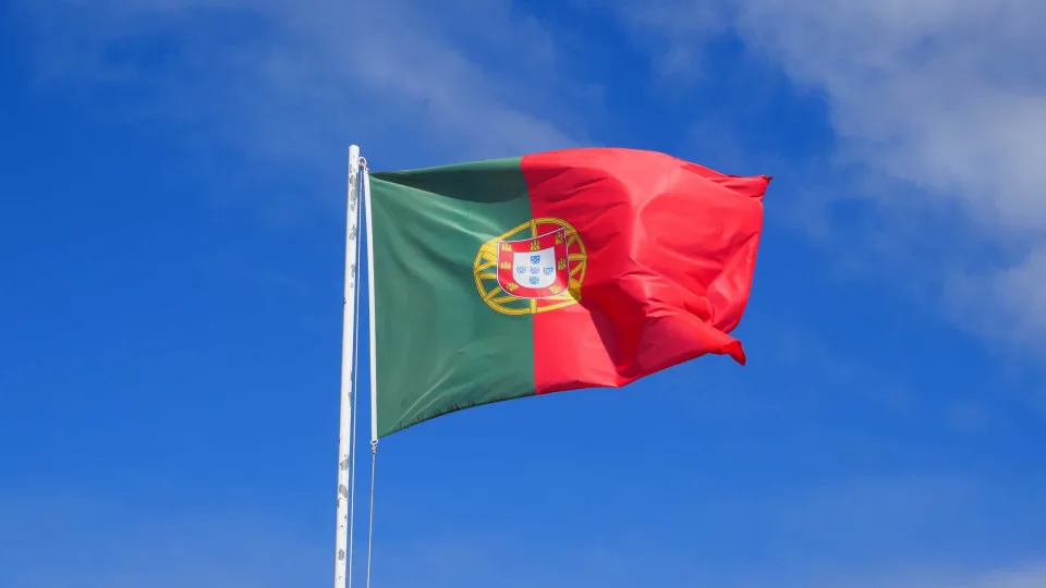 Crescimento do PIB com abrandamento provável no 4º trimestre