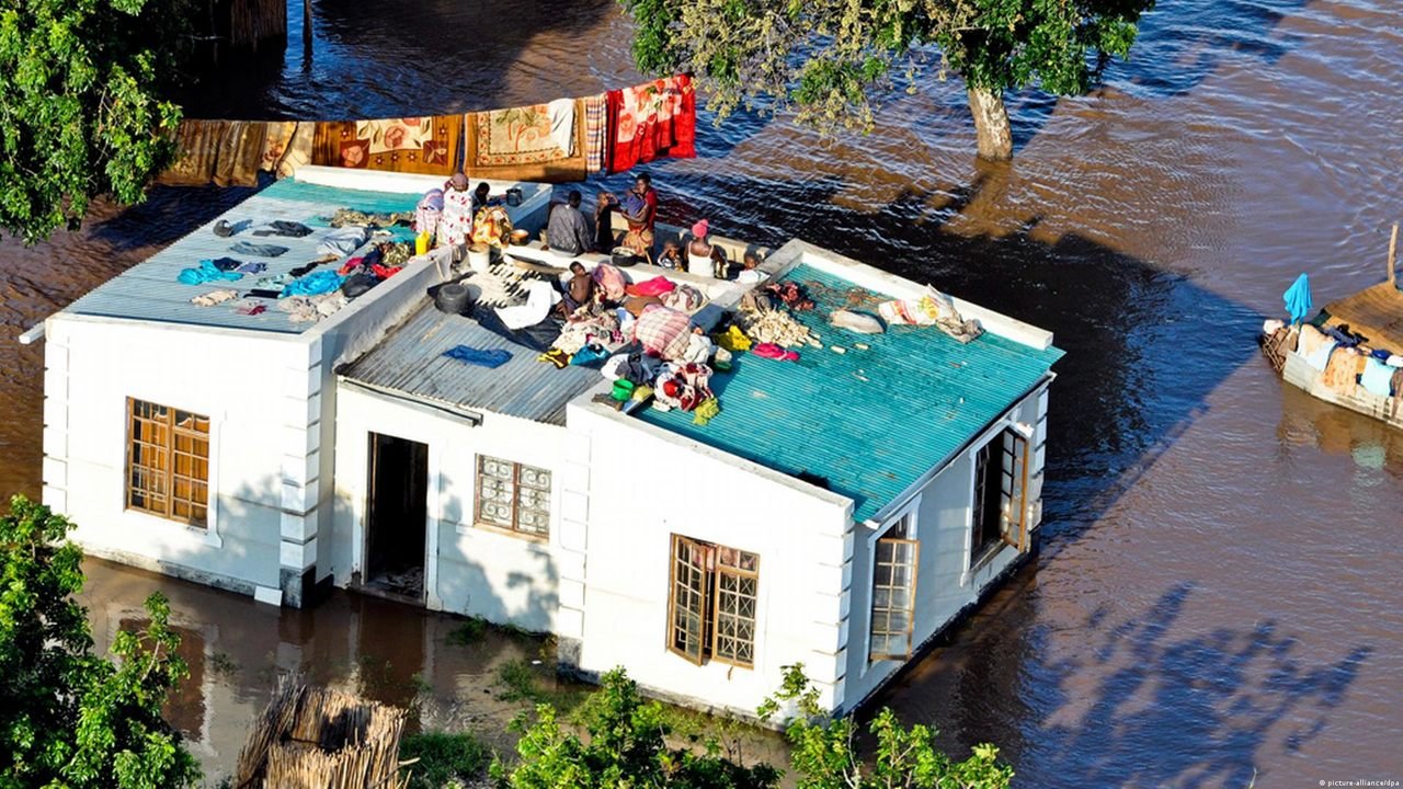 Embaixadores Acreditados no País Disponibilizam 15 Mil