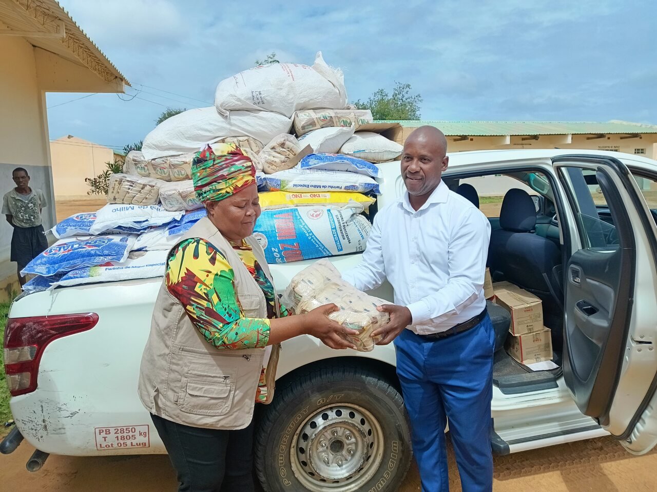 Moza Banco Mobiliza Recursos Para Apoiar Populações