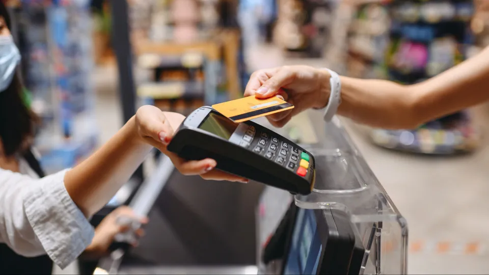 Preços dos alimentos registaram subida média de 4,3% em