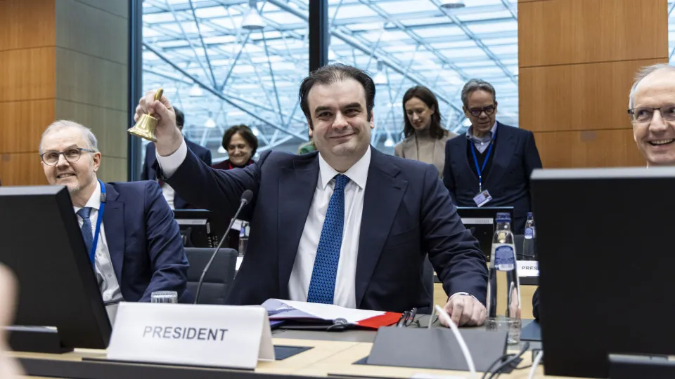 Presidente do Eurogrupo destaca "competência" dos candidatos