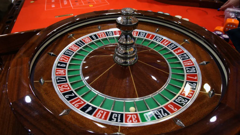 Prolongada concessão dos casinos no Algarve, Espinho e Póvoa