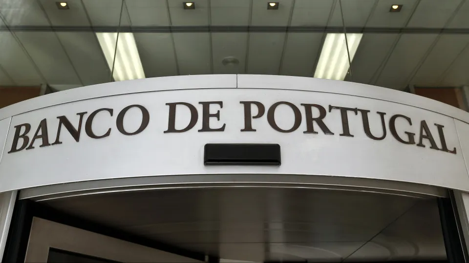 Reserva de fundos dos bancos sobe para 0,75% a partir de