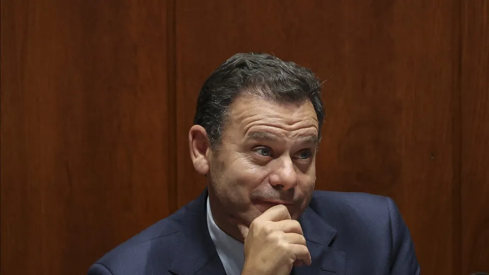 "Subsídios que Governo dá aos cidadãos devem pressupor