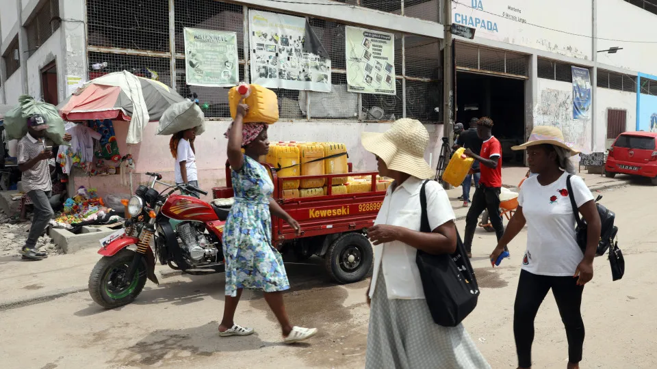 Angola: Contribuintes singulares terão de declarar todos os