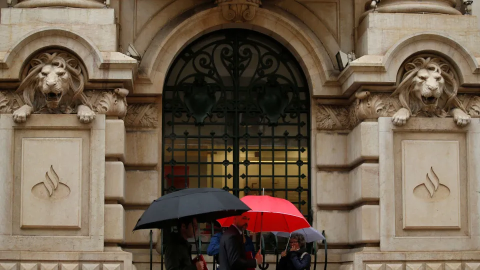 Banco Santander com lucro recorde de 14.101 milhões de euros