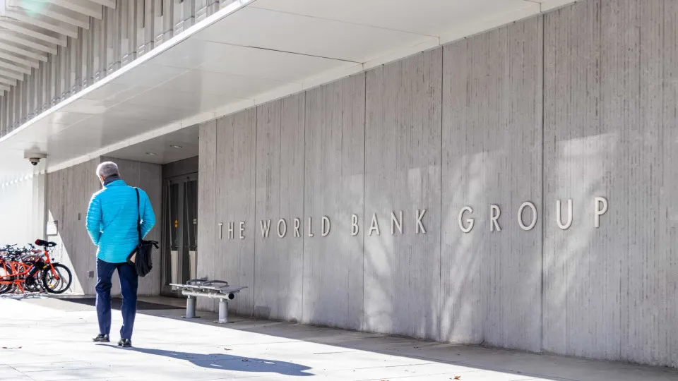 Empresas moçambicanas pedem facilidades de crédito ao Banco