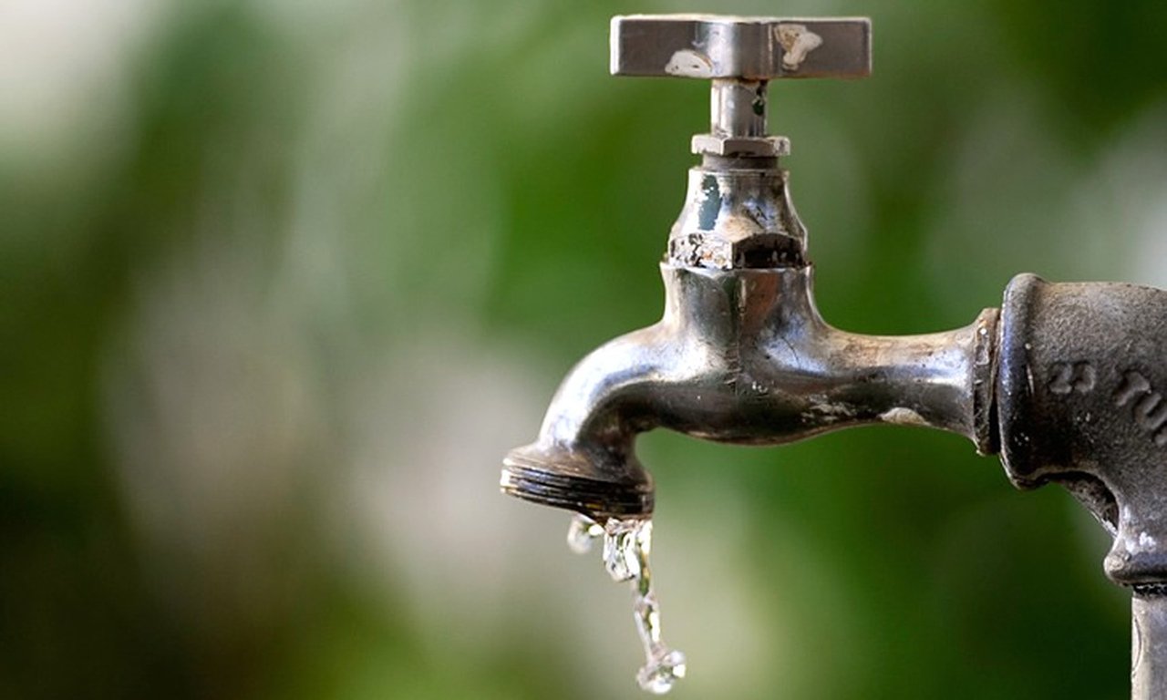 Espanha Apoia Vítimas Das Cheias Com Equipamentos de