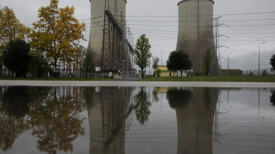 Já há data para o desmonte da antiga usina a carvão