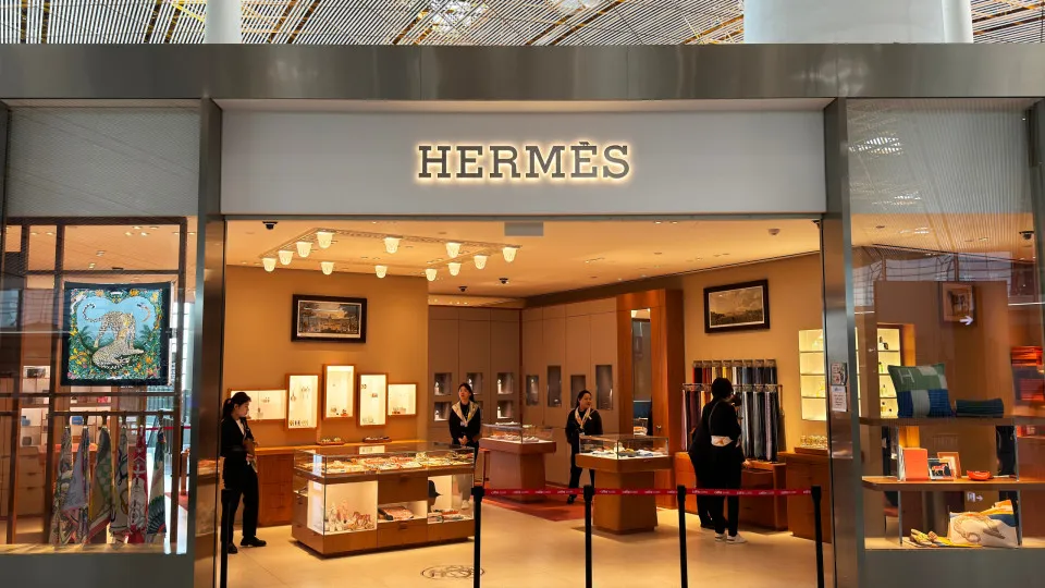 Lucro da Hermès cai 1,72% em 2025 - e a marca culpa um