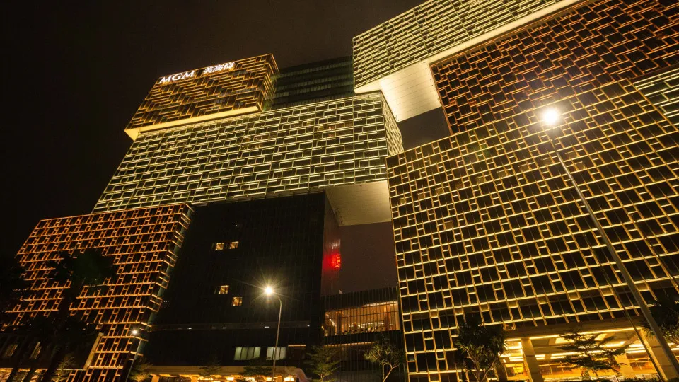 Lucros da operadora de jogo em Macau MGM China aumentam