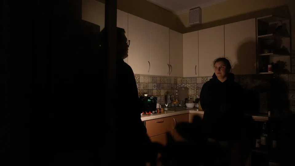 Mau tempo: ERSE trava cortes e permite contas de luz e gás