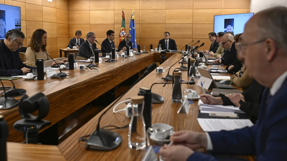 Mau tempo: Governo aprova alargamento de apoios a todo o