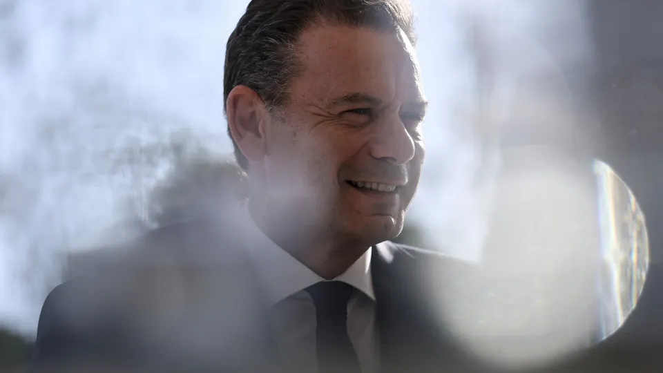 PTRR poderá ser financiado com dívida pública, diz