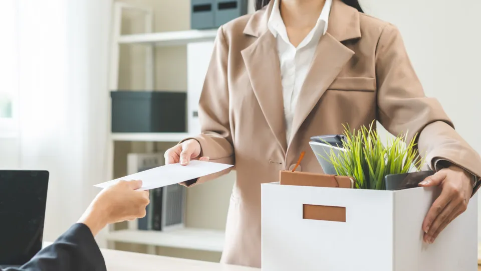 Peso das mulheres no total dos desempregados aumenta para
