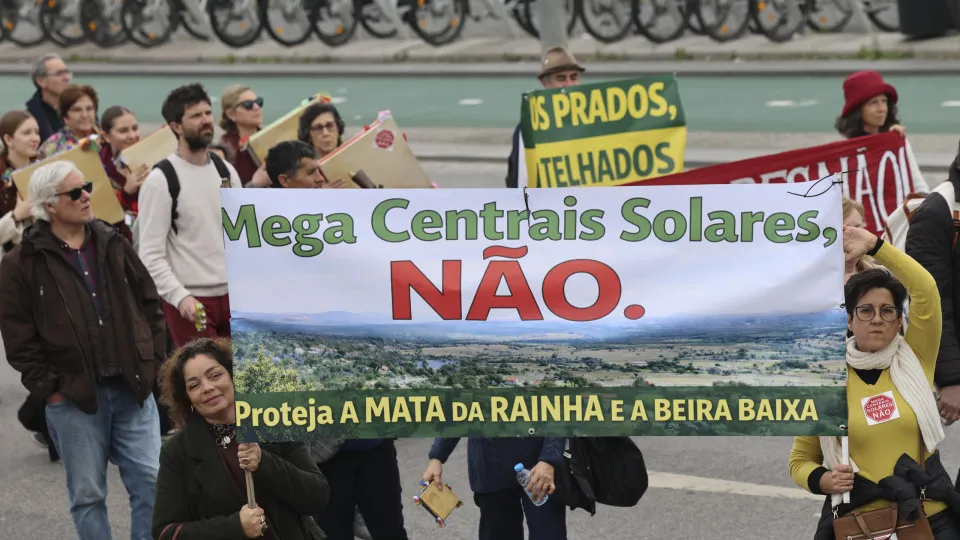 Protesto mostra que "a Beira está viva" e é contra mega