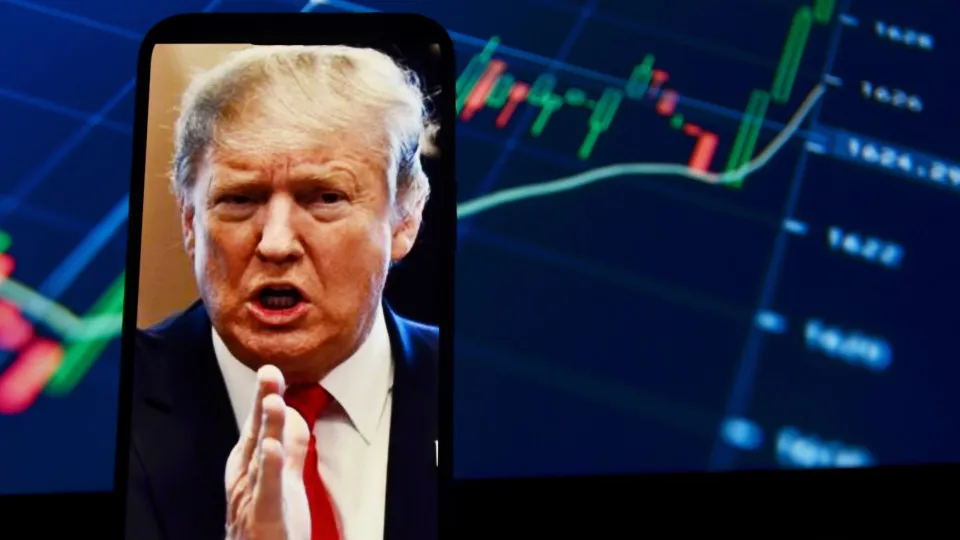Alguém sabia? Aposta minutos antes do anúncio de Trump