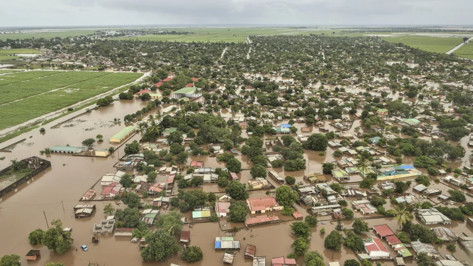Bruxelas disponibiliza 20 milhões em assistência humanitária
