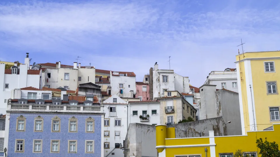 Casa para Viver ataca medidas "irresponsáveis" do Governo